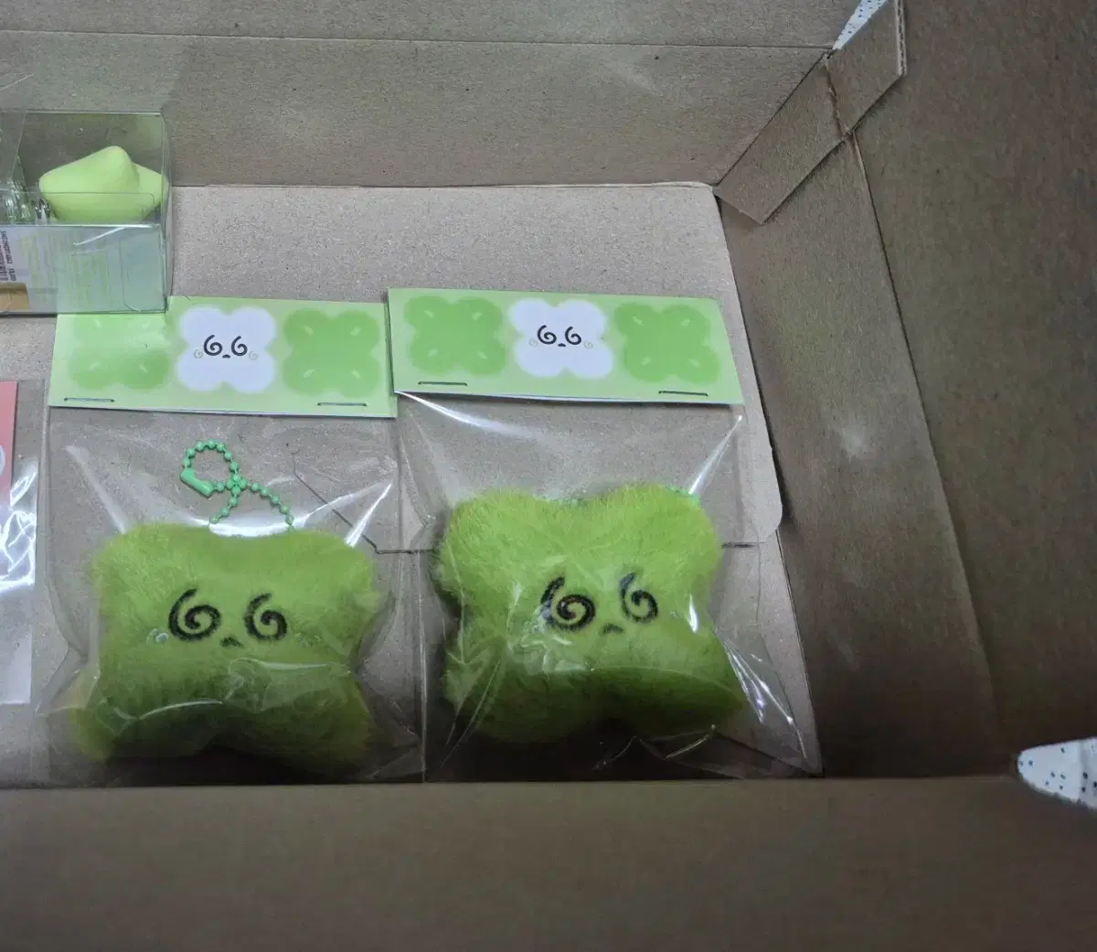 thumbnail-0